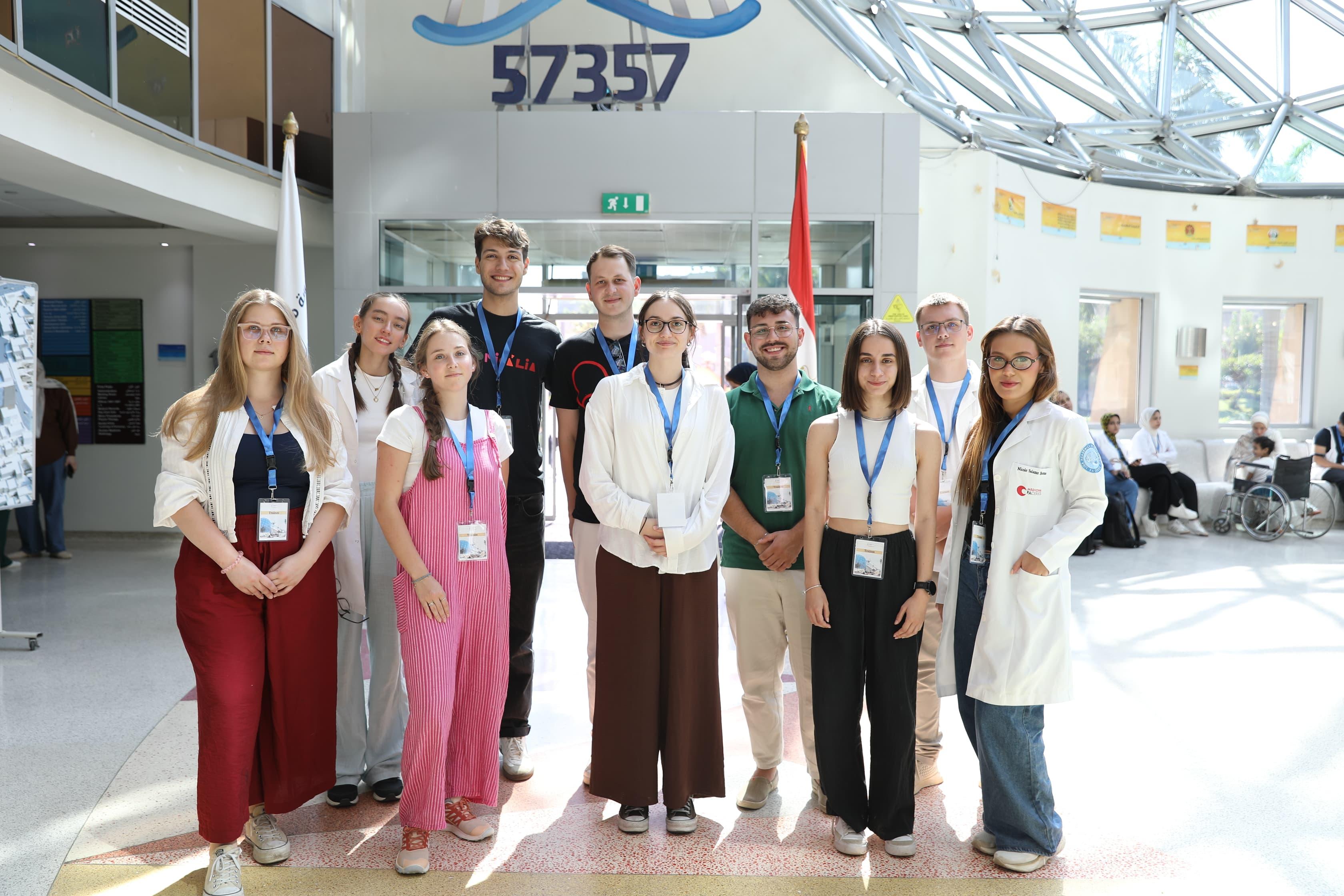 لماذا تختارنا